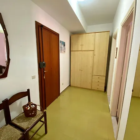 Mare Apart, Freeparking Tropea