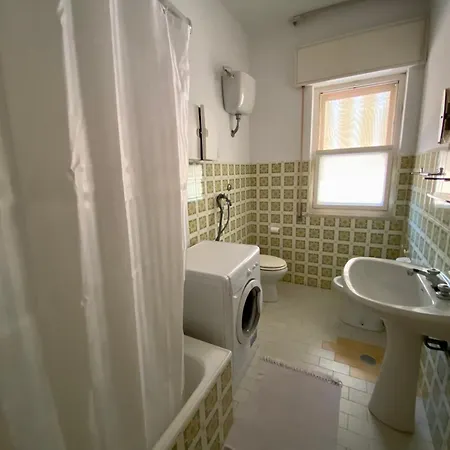 Mare Apart, Freeparking