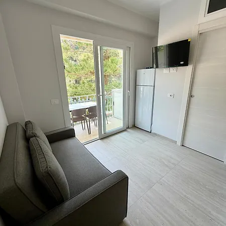 Mare Apart, Freeparking Тропея